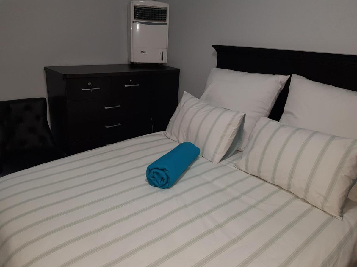Good 2 Go Guest House Бенони Екстериор снимка
